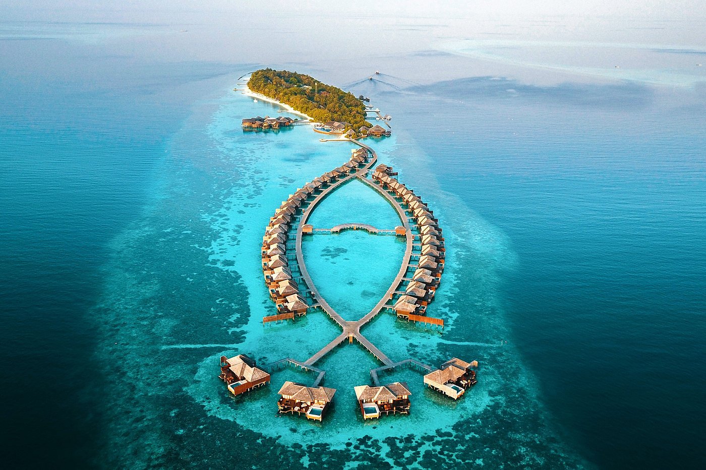 Huvahendhoo Island